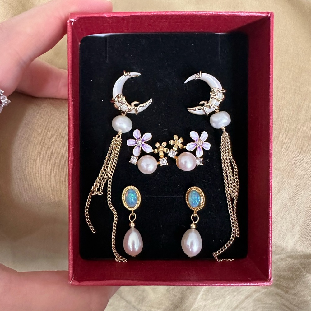 freshwater pearl earrings